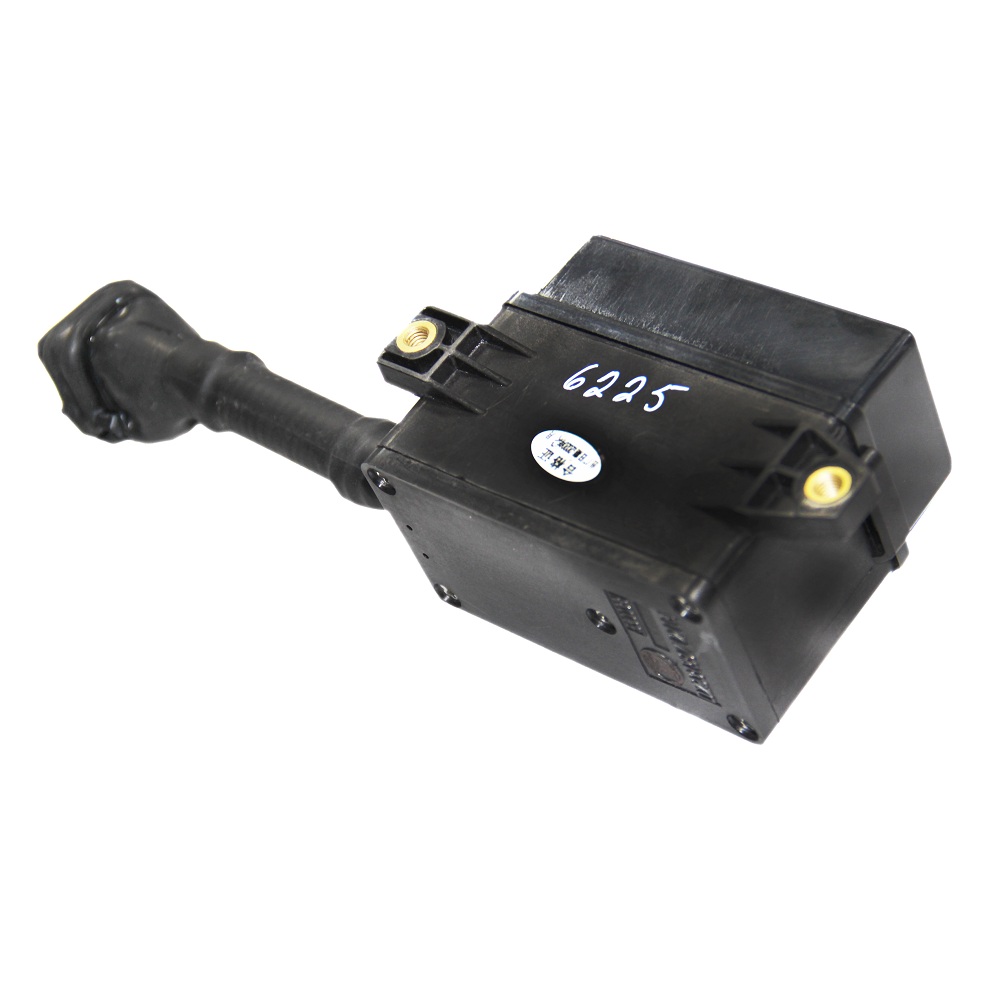 Ось шестерни промежуточной WD-615 арт. VG1560050044 — изображение 2
